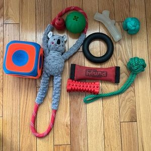 Dog toys lot of 10 pieces in almost new condition.